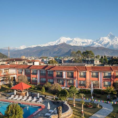 Hotel Pokhara Grande Bagian luar foto